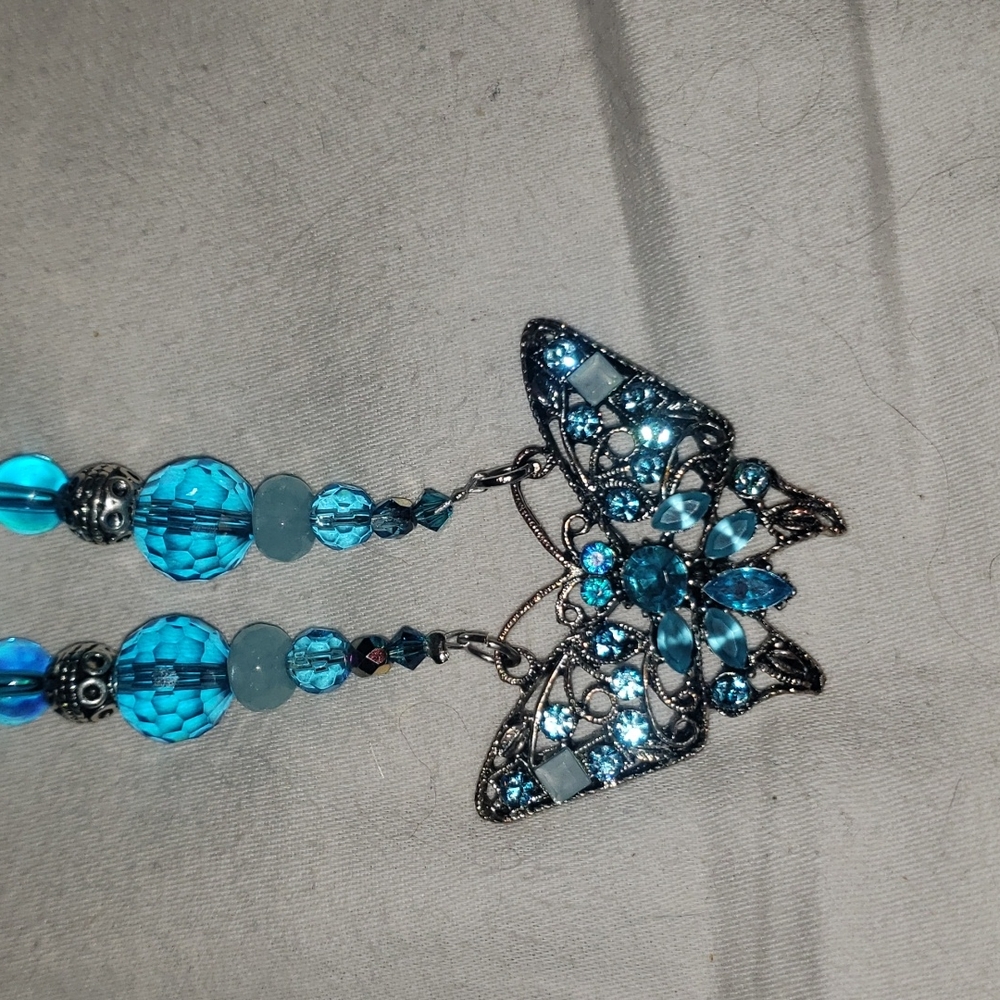 New not used vintage butterfly pendent on semi precious stone and glass necklace